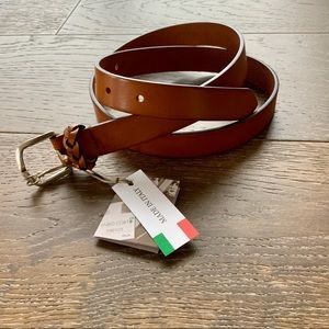 CLASSIC NATURAL TAN LEATHER BELT